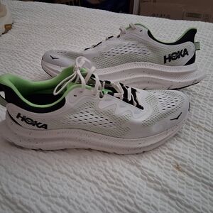 Hoka One One Kawana 2 White Tart Apple